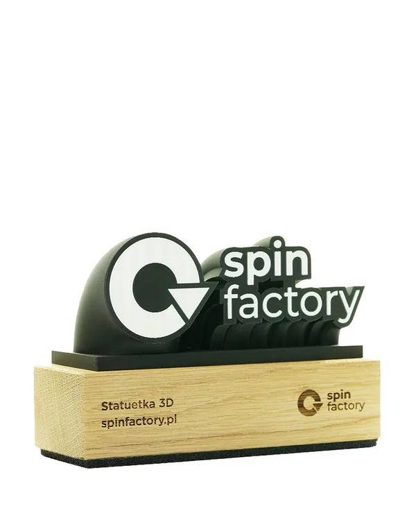 3D-Trophäen nach Maß von einem europäischen Hersteller — Spinfactory fertigt gegossene und 3D-gedruckte Auszeichnungen für Unternehmen und Events
